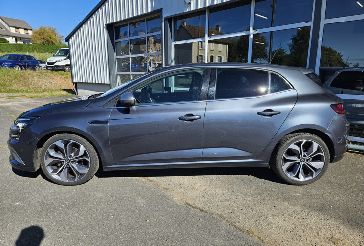 Renault Megane IV 1.5 BLUE DCI 115 GT LINE