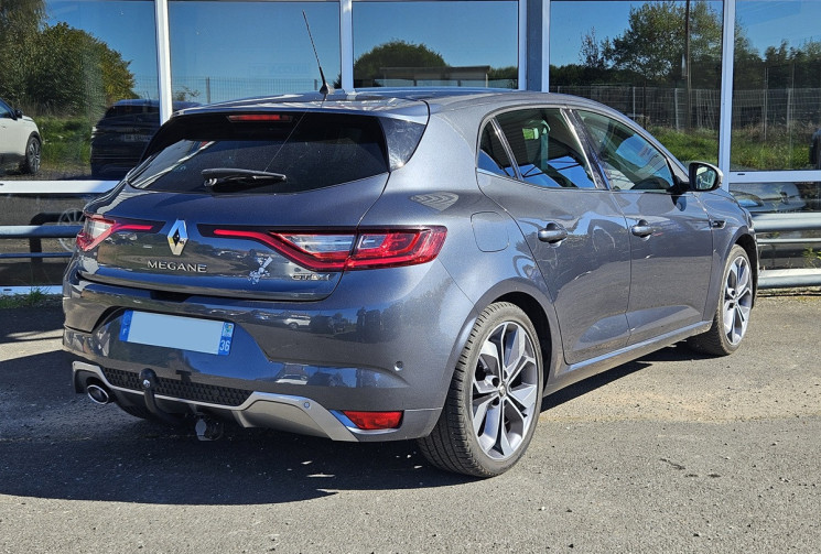 Renault Megane IV 1.5 BLUE DCI 115 GT LINE