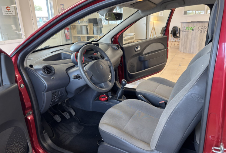 Renault Twingo 1.2 i 16V LEV 75 RIVE GAUCHE / KIT DISTRIBUTION OK /CLIM AUTO