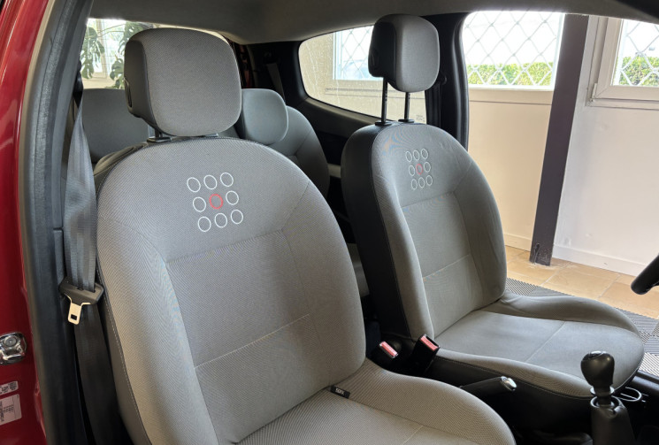 Renault Twingo 1.2 i 16V LEV 75 RIVE GAUCHE / KIT DISTRIBUTION OK /CLIM AUTO