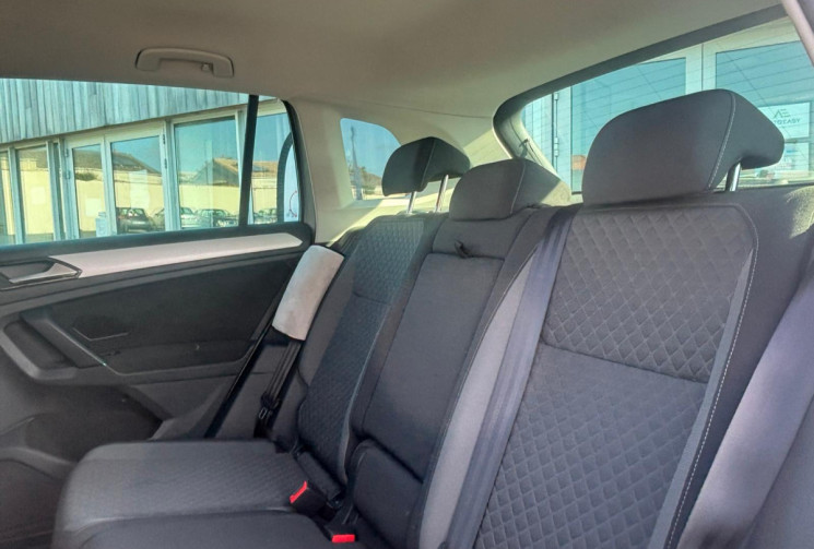 Volkswagen Tiguan 115 CV 2 TDI  / CAR PLAY / CAMERA RECUL / GARANTIE 12 MOIS 
