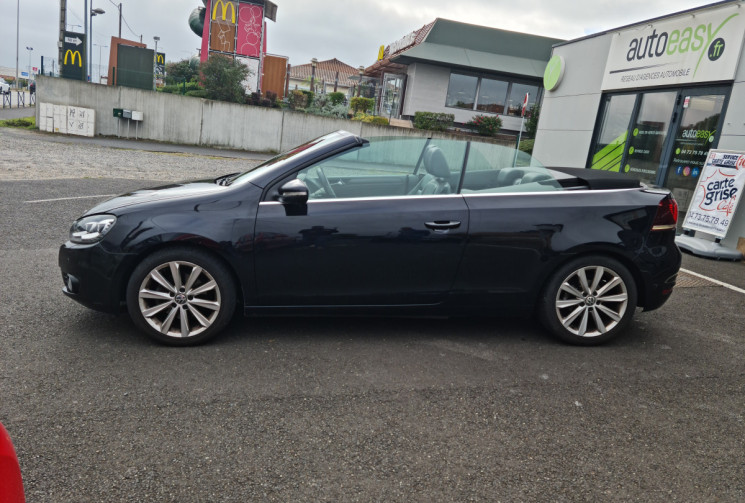 Volkswagen Golf 1.6 TDI 105 CH CARAT