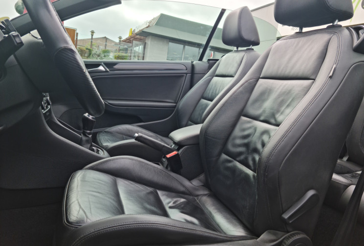 Volkswagen Golf 1.6 TDI 105 CH CARAT