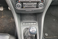 Volkswagen Golf 1.6 TDI 105 CH CARAT