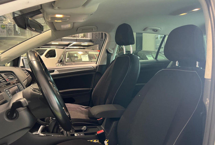 Volkswagen Golf 1.6 TDI 105 CH Allstar 1ERE MAIN