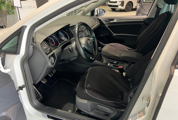 Volkswagen Golf 1.6 TDI 105 CH Allstar 1ERE MAIN