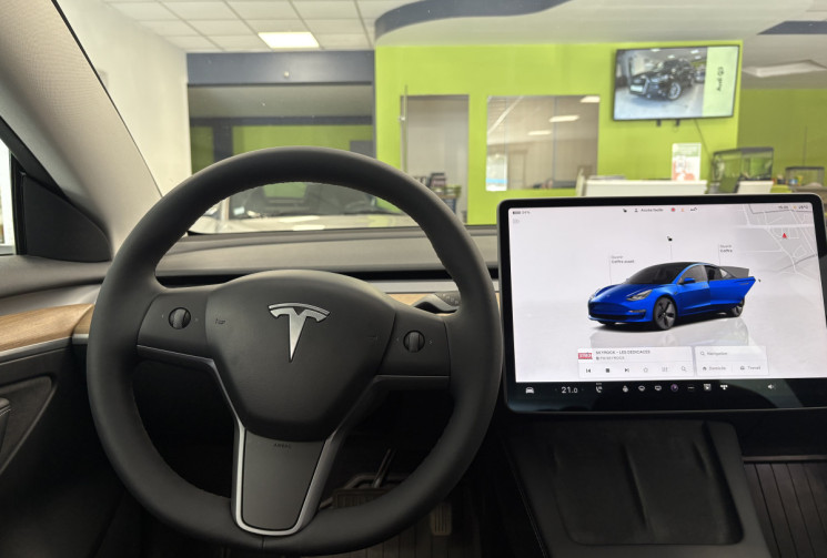 Tesla Model 3 DUAM MOTOR 4 WD  LONG RANGE