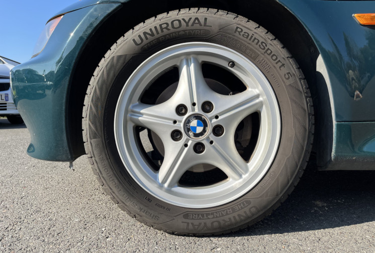 BMW Z3 Roadster I (E36) 1.9i 140ch