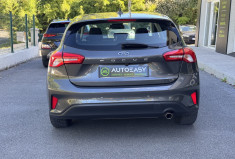 Ford Focus TITANIUM 1.0 SCTi EcoBoost 125 ch / Carplay / Camera / Sieges et volant chauffants