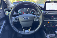 Ford Focus TITANIUM 1.0 SCTi EcoBoost 125 ch / Carplay / Camera / Sieges et volant chauffants