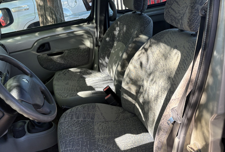 Renault Kangoo 4x4 1.9  DCI 85cv  / distribution neuve / révisé