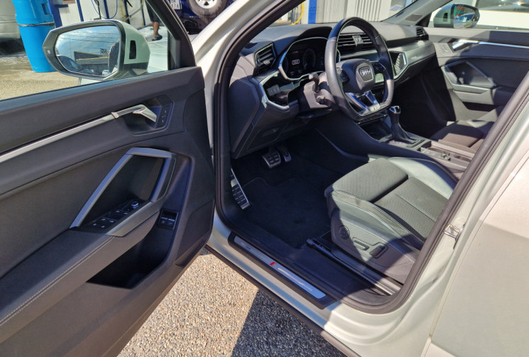 Audi Q3 SPORTBACK 45 TFSIe 245 CH S LINE S tronic 6