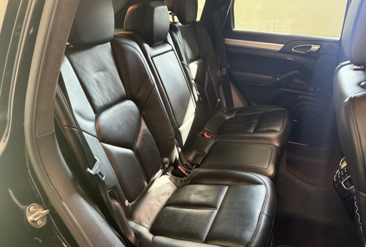 Porsche Cayenne II (958) Turbo + OPTION 