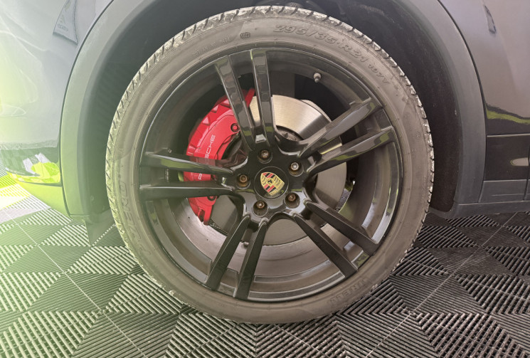 Porsche Cayenne II (958) Turbo + OPTION 