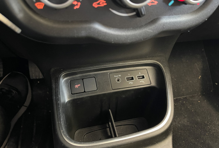 Renault Twingo III (C07) 1.0 SCe 75ch Intens - 20