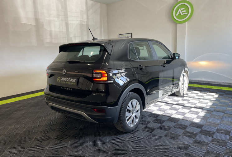 Volkswagen T-Cross 1.0 TSI 95 cv + CARPLAY / 1ERE MAIN