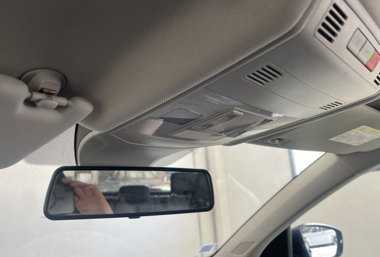 Volkswagen T-Cross 1.0 TSI 95 cv + CARPLAY / 1ERE MAIN