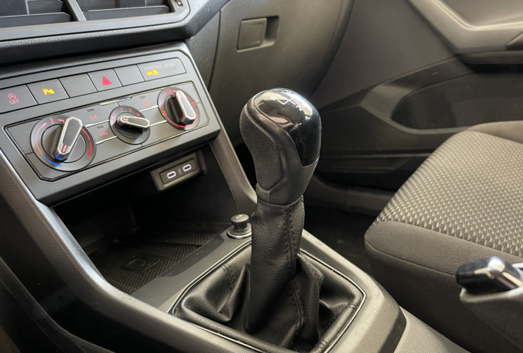 Volkswagen T-Cross 1.0 TSI 95 cv + CARPLAY / 1ERE MAIN