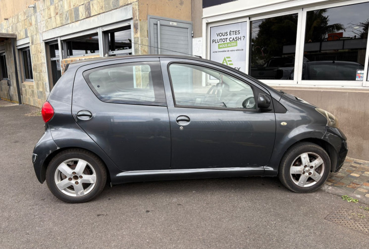 Toyota Aygo 1.0 VVTi 68cv