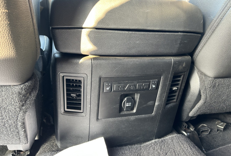 Dodge RAM 5.7 l V8 GPL LARAMY