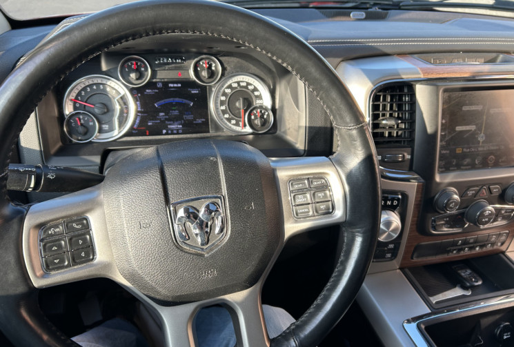 Dodge RAM 5.7 l V8 GPL LARAMY