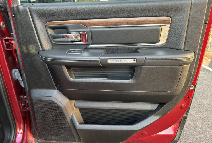 Dodge RAM 5.7 l V8 GPL LARAMY