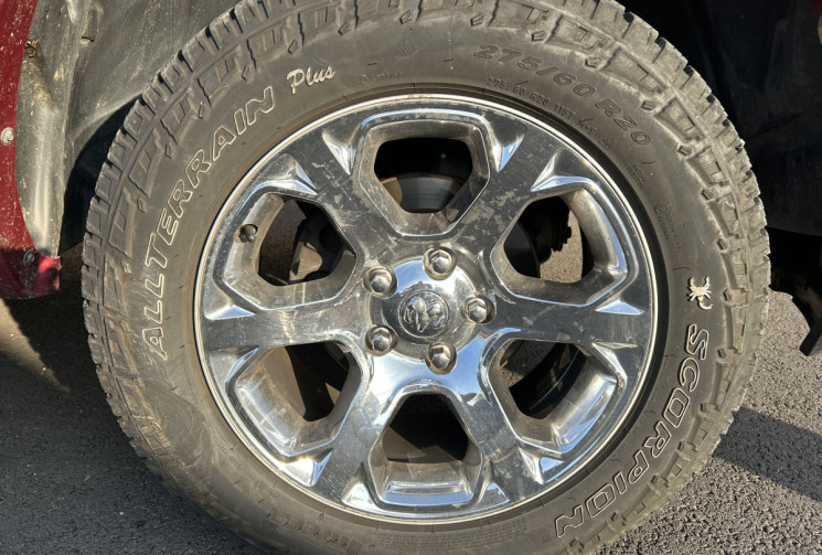 Dodge RAM 5.7 l V8 GPL LARAMY