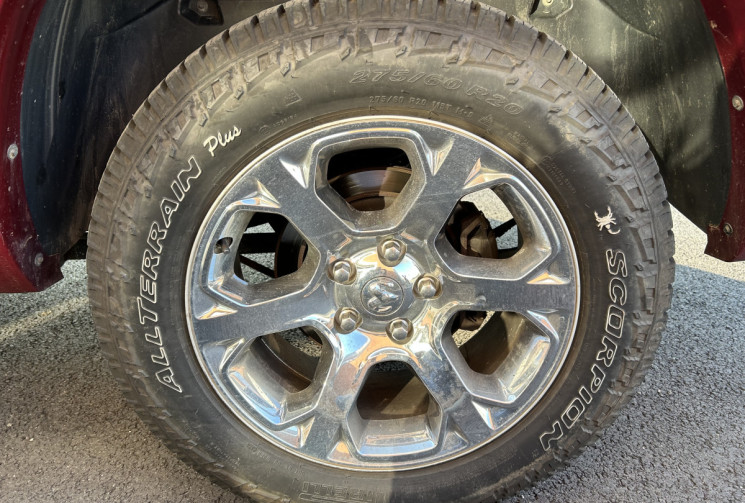 Dodge RAM 5.7 l V8 GPL LARAMY
