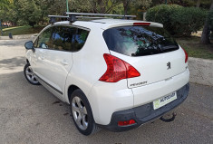 Peugeot 3008 1.6hdi 115ch Allure - Attelage - Toit pano - Tête haute - Distrib à jour.
