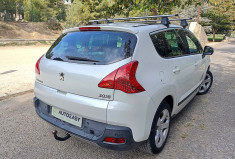 Peugeot 3008 1.6hdi 115ch Allure - Attelage - Toit pano - Tête haute - Distrib à jour.