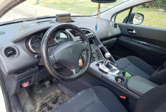 Peugeot 3008 1.6hdi 115ch Allure - Attelage - Toit pano - Tête haute - Distrib à jour.