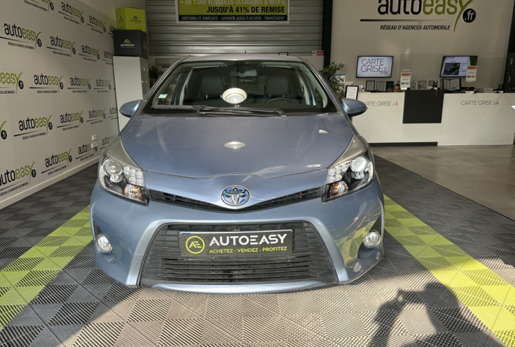 Toyota Yaris HSD 100h STYLE 5p 1ERE MAIN HYBRID