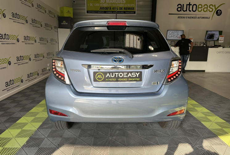 Toyota Yaris HSD 100h STYLE 5p 1ERE MAIN HYBRID