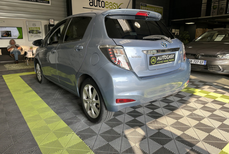 Toyota Yaris HSD 100h STYLE 5p 1ERE MAIN HYBRID