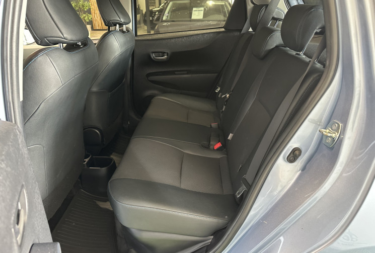 Toyota Yaris HSD 100h STYLE 5p 1ERE MAIN HYBRID