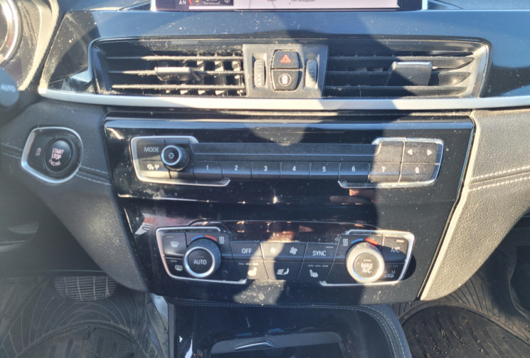 BMW X2 SDRIVE 18DA 150CH LOUNGE Euro6d-T
