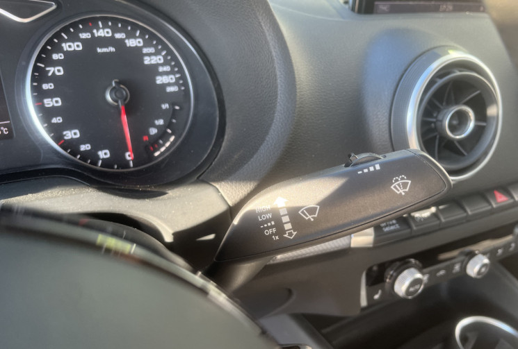 Audi A3 BERLINE 1.4 TFSI 16V S&S 140 cv
