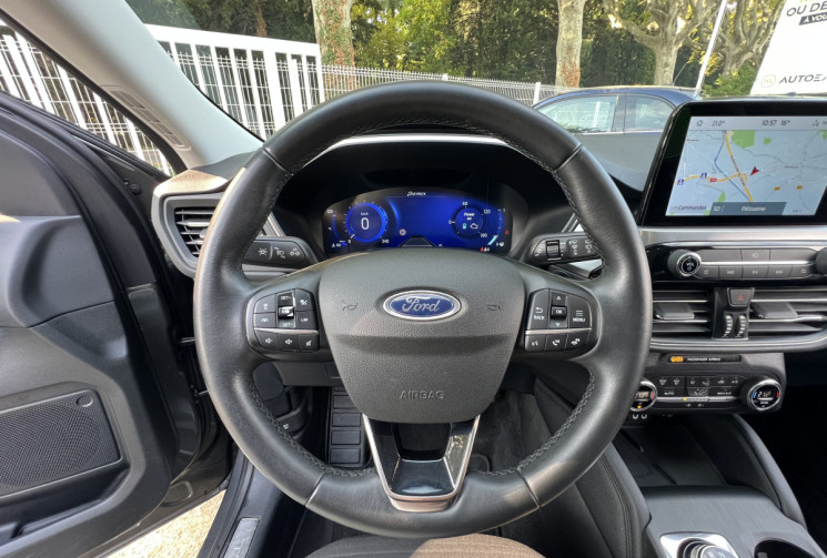 Ford Kuga  2.5 Duratec 190 FHEV Titanium BVA 4x2 / Caméra / Keyless / Carplay 