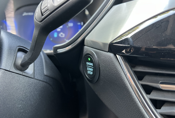 Ford Kuga  2.5 Duratec 190 FHEV Titanium BVA 4x2 / Caméra / Keyless / Carplay 