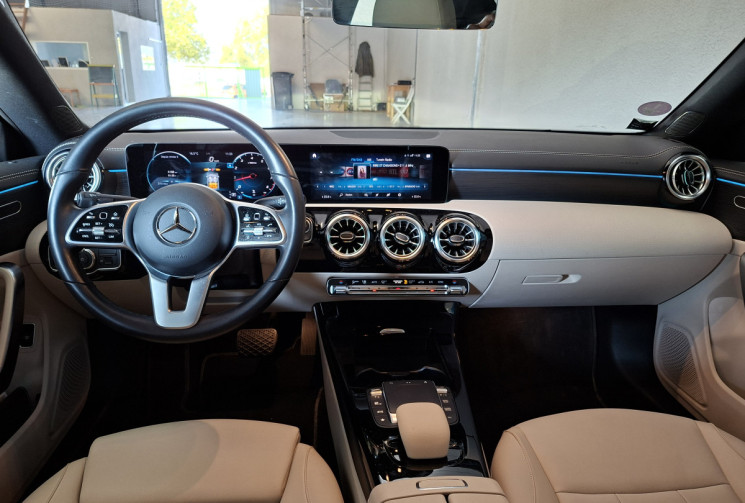Mercedes CLA 200 163 Progressive Line 7G-DCT GARANTIE 6 MOIS