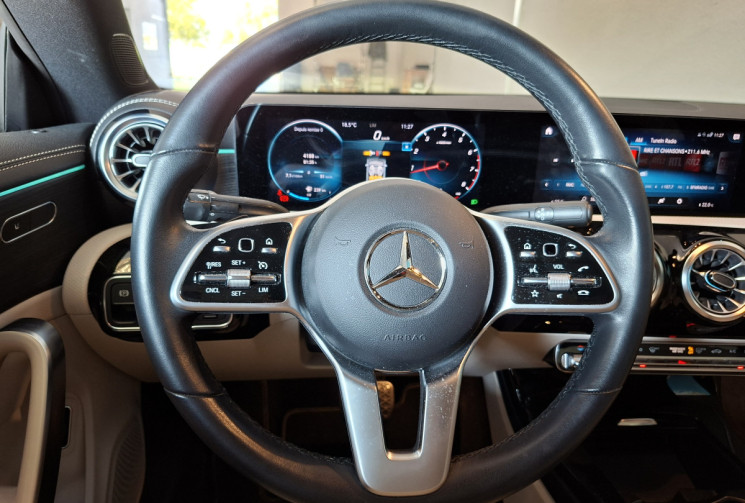 Mercedes CLA 200 163 Progressive Line 7G-DCT GARANTIE 6 MOIS