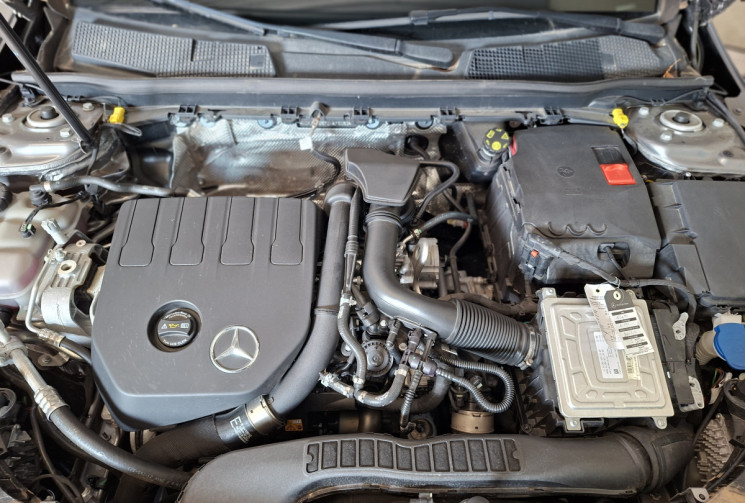 Mercedes CLA 200 163 Progressive Line 7G-DCT GARANTIE 6 MOIS