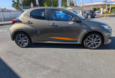 Toyota Yaris  115 CV 1.5 HYBRID ICONIC / CAR PLAY / CUIR / GARANTIE 12 MOIS 