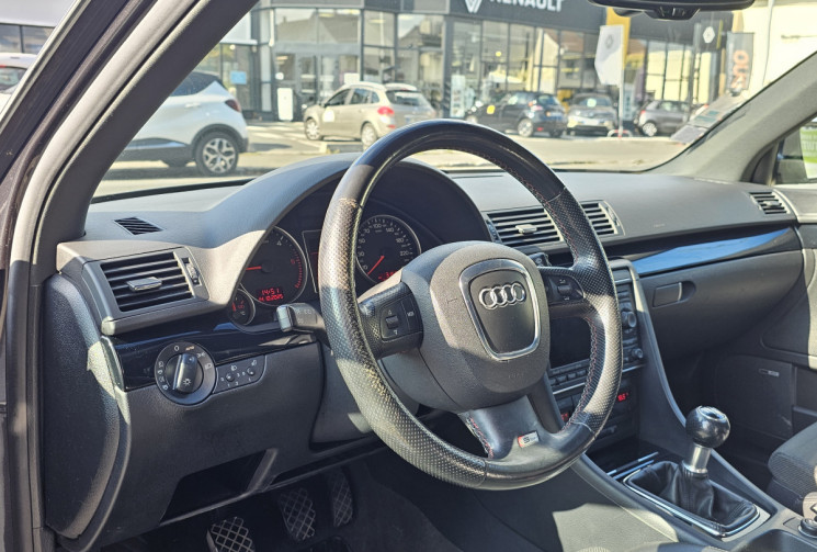 Audi A4 2.0 Tdi  140 CV Avant s line 