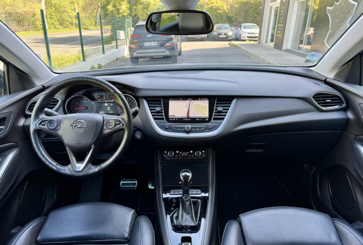 Opel Grandland X Ultimate TURBO 130 ch BVA6 / Full Options / Entretien complet Opel
