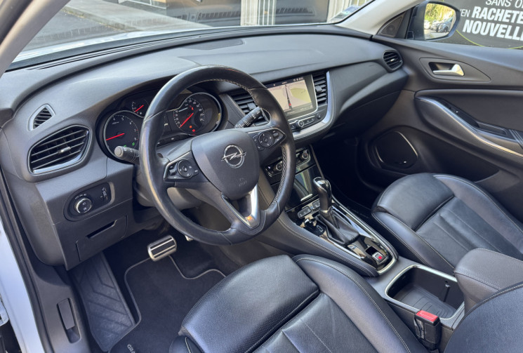 Opel Grandland X Ultimate TURBO 130 ch BVA6 / Full Options / Entretien complet Opel