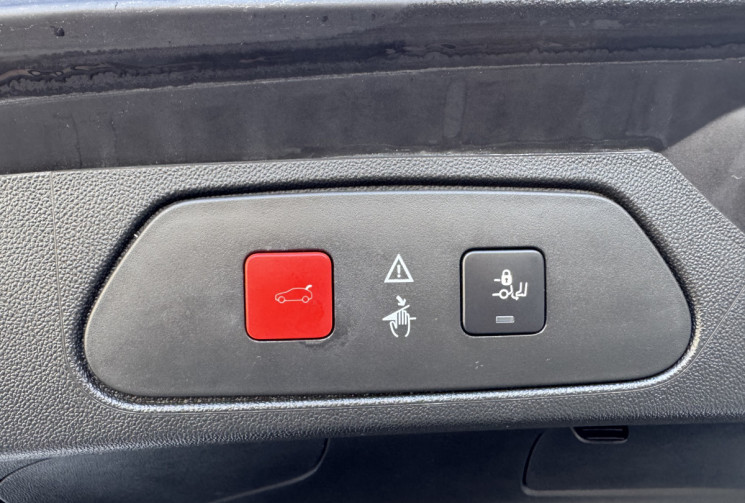 Opel Grandland X Ultimate TURBO 130 ch BVA6 / Full Options / Entretien complet Opel