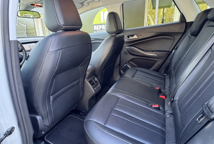Opel Grandland X Ultimate TURBO 130 ch BVA6 / Full Options / Entretien complet Opel