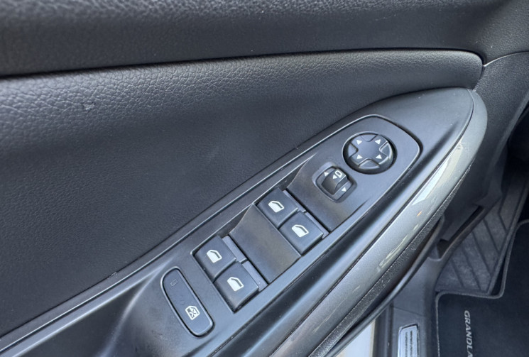 Opel Grandland X Ultimate TURBO 130 ch BVA6 / Full Options / Entretien complet Opel