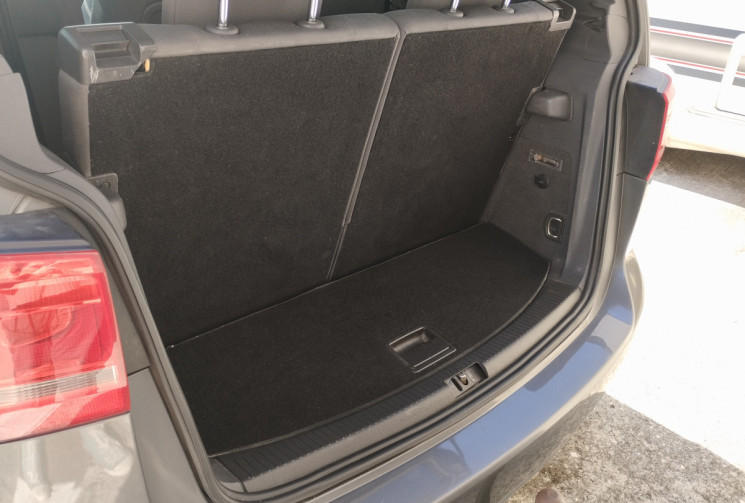 Volkswagen Touran  2.0 TDI 16V  DSG6 140 cv CARAT  **7PLACES + TOIT OUVRANT PANORAMIQUE ****